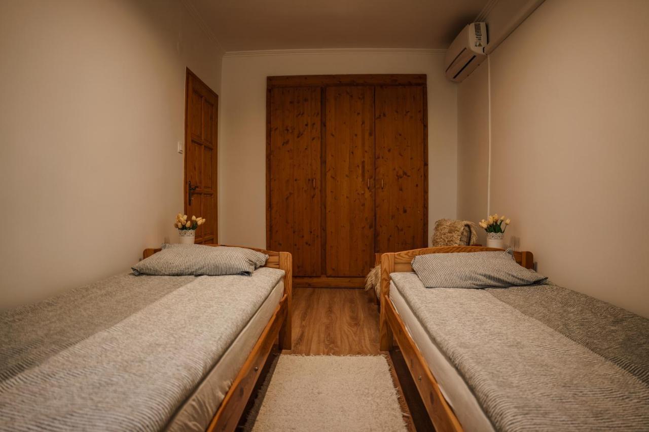 Your Apartment Makó Eksteriør bilde